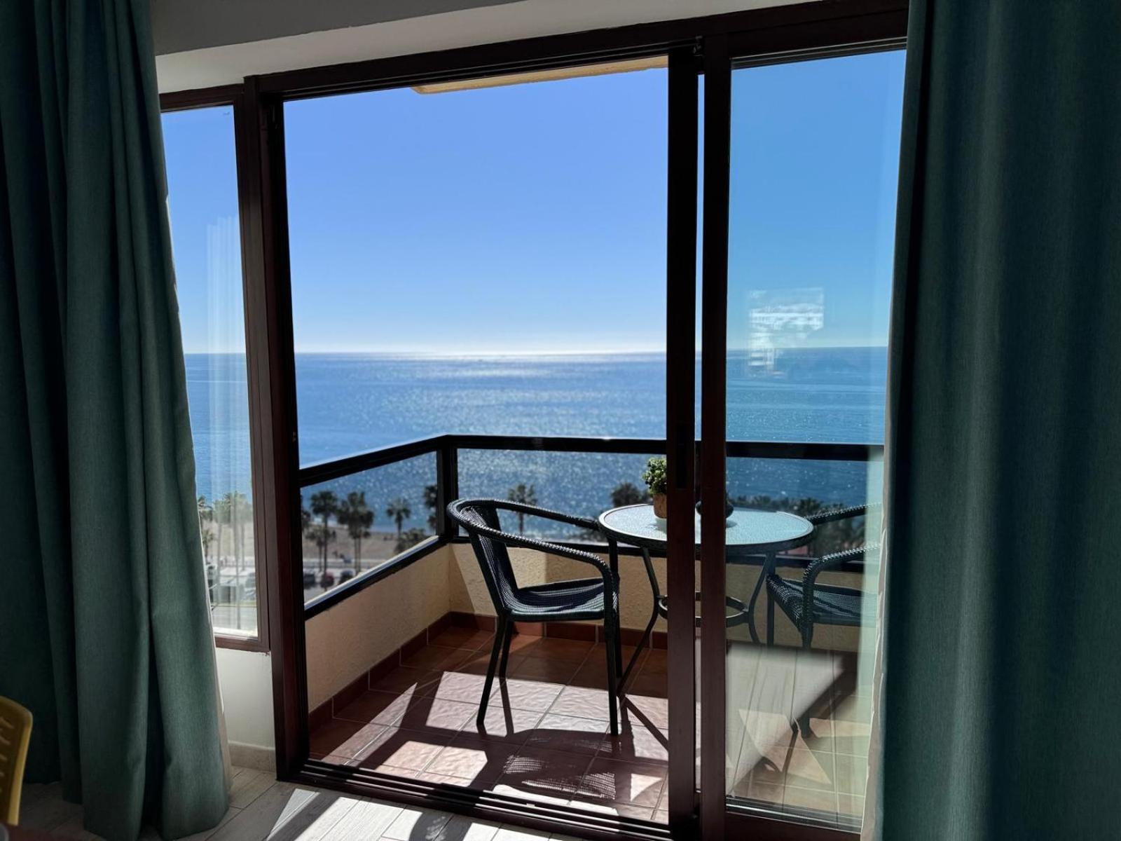 Aloha Playa Studio Sea Views Benalmádena Esterno foto