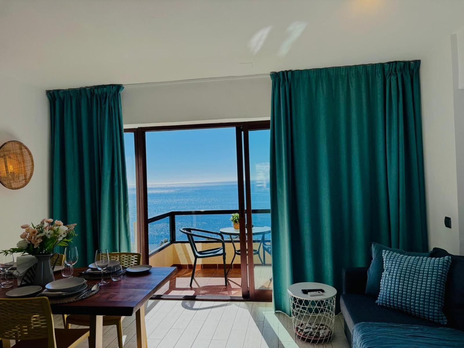 Aloha Playa Studio Sea Views Benalmádena Esterno foto